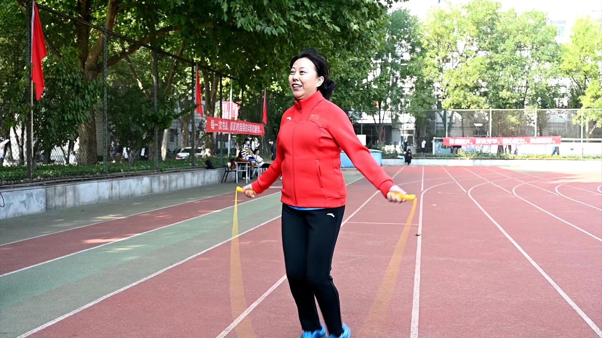 跳绳.jpg
