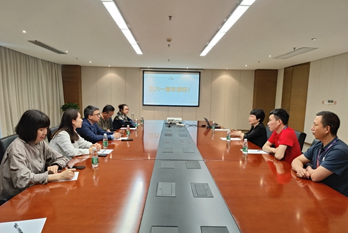 座谈会现场_副本.jpg