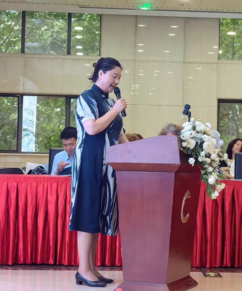宁俊发言_副本.jpg