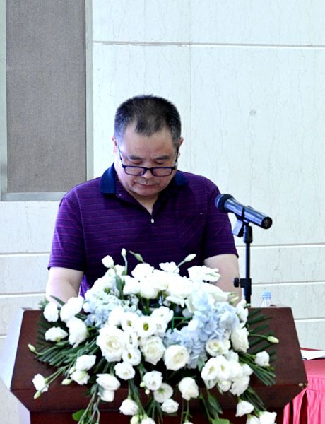 杜世明发言_副本.jpg
