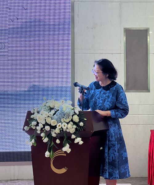 王丹发言_副本.jpg