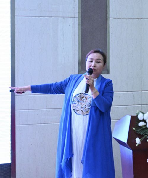 唐燕发言_副本.jpg