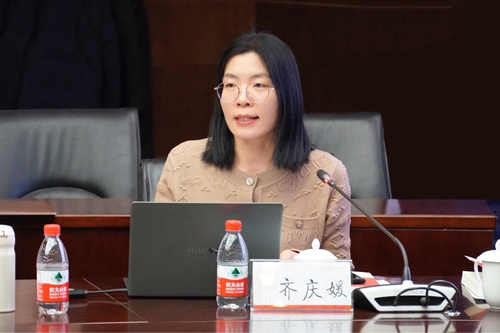 齐庆媛.jpg