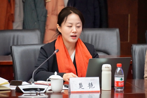 楚艳修.jpg