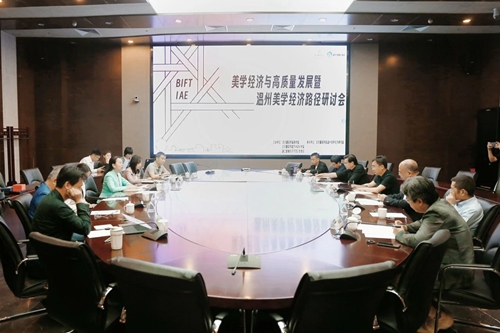2 205.jpg